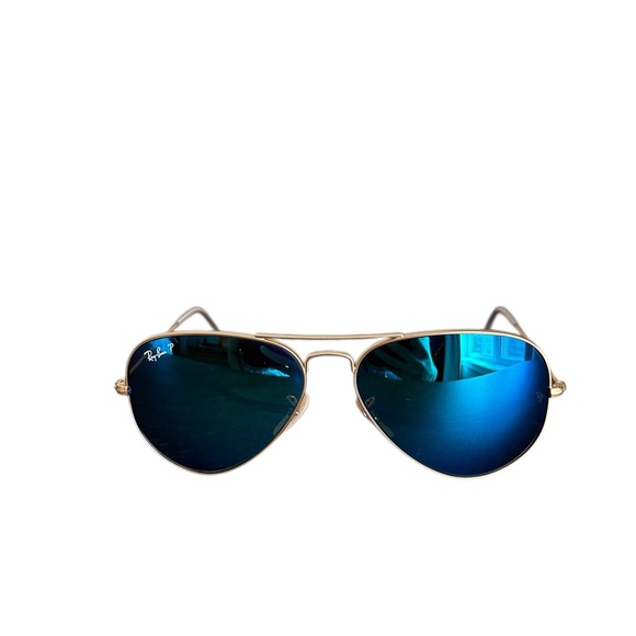 Ray-Ban Aviator Sunglasses – Gold / Blue Flash Lenses - Like new - Picture 6 of 7